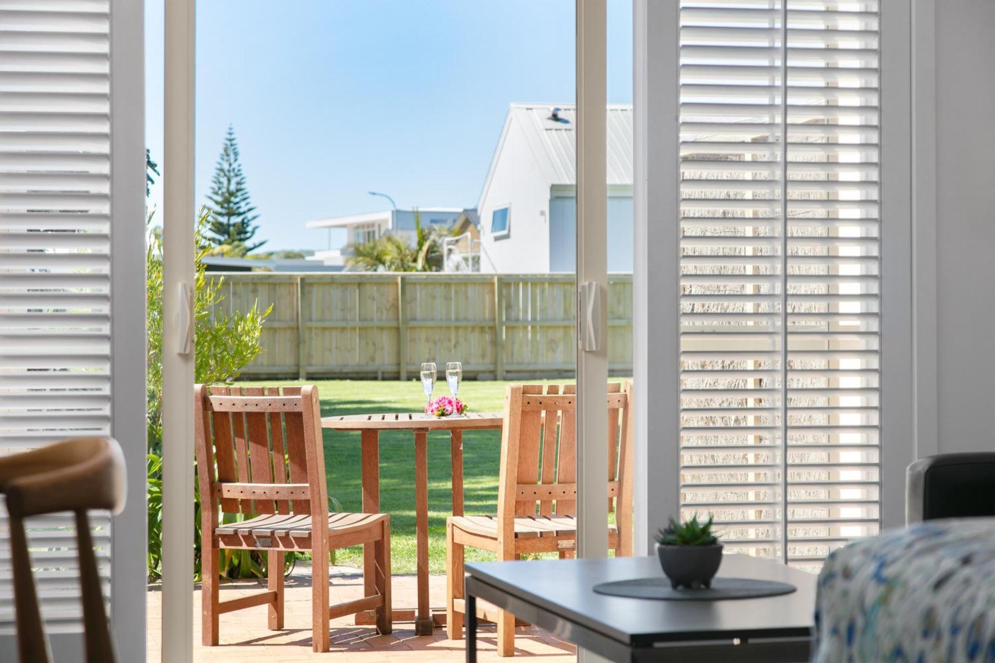 גיסבורן Ocean Beach Motor Lodge מראה חיצוני תמונה