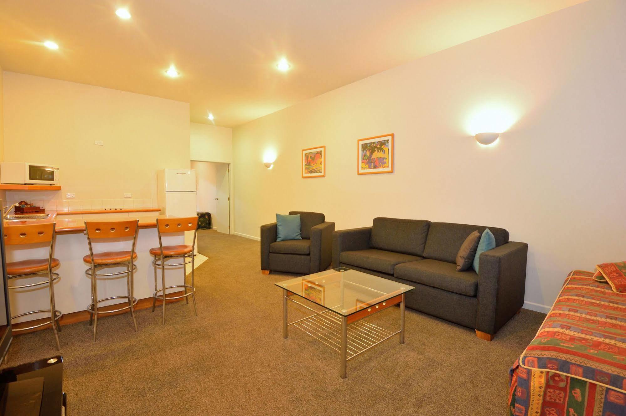 גיסבורן Ocean Beach Motor Lodge מראה חיצוני תמונה